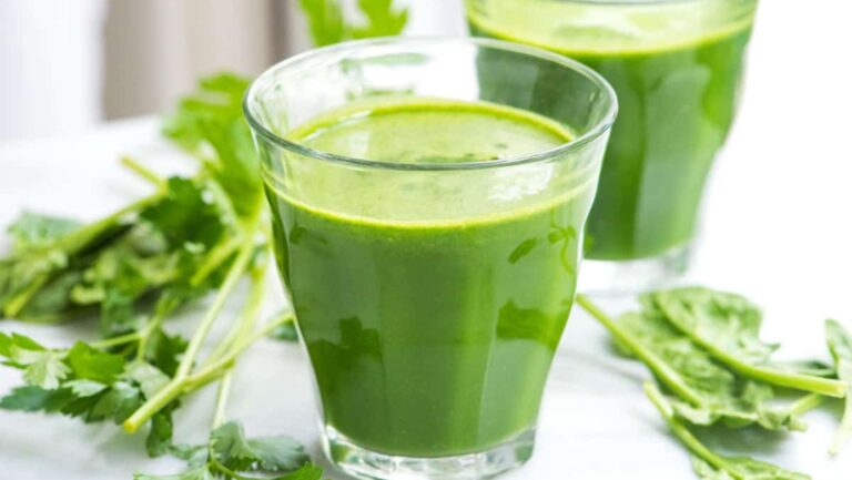 Suco verde detox para emagrecer